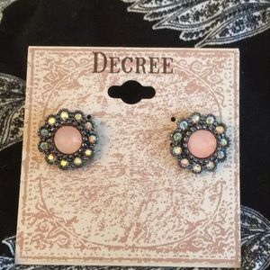 Boho Chic Earrings Pink Sparkly Flower NEW NIP